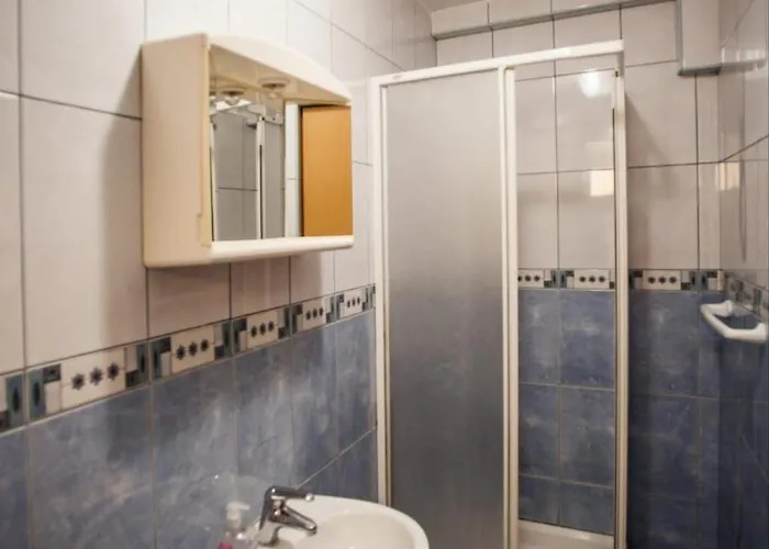 In With Sea View, Terrace, Wireless, Washing Machine アパート *