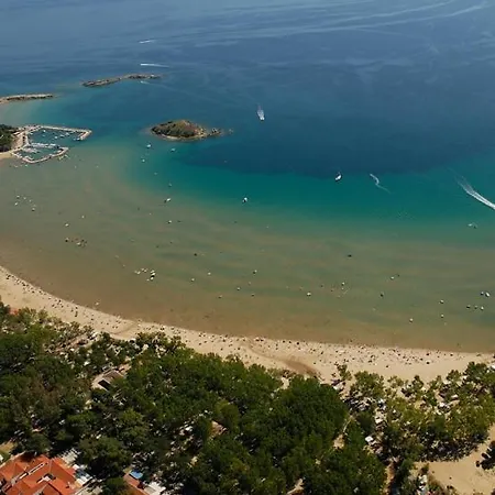 In With Sea View, Terrace, Wireless, Washing Machine * لوبار