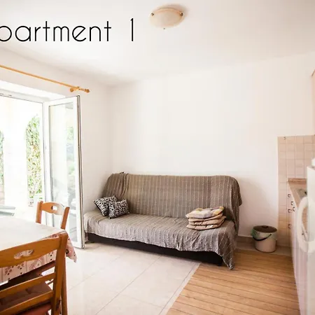 Apartment In With Sea View, Terrace, Wireless, Washing Machine Lopar